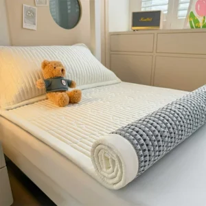 Tgbvmt A-Class Fiber Mattress for Student Bed, Soft Polyester Padded Mattress, Breathable Foldable Mattress, 35.43×78.74 inches, Beige/White/Gray/Green, Comfortable Mattress for Easy Storage